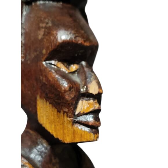 Hand-carved Wooden African Tribal statue of Man Playing a Tall Drum Vintage - Picture 8 of 10
